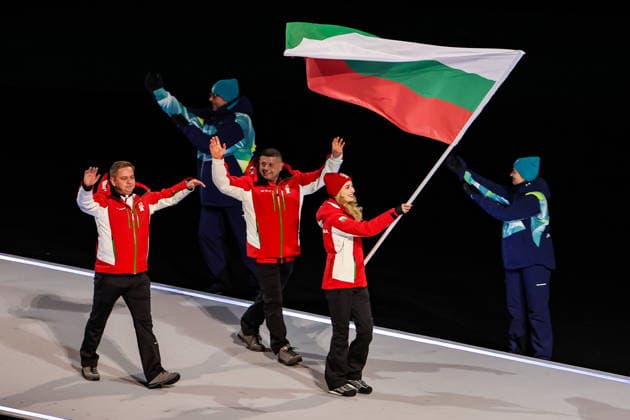 ITALY, MILAN - FEBRUARY 6, 2026: Members of the Olympic team of Bulgaria emerge during a ceremony to open the 2026 Winter Olympic Games, Olympische Spiele, Olympia, OS at San Siro Stadium Opening Ceremony For 2026 Winter Olympic Games  - ZUMAt113 20260206_zaa_t113_536 Copyright: xPeterxKovalevx