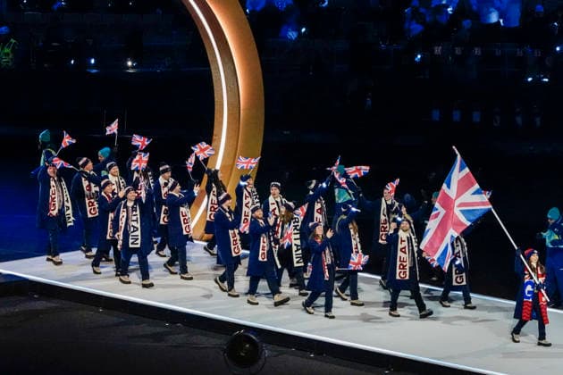The team from the United Kingdom walks in the parade of athletes during the Opening Ceremony of the Milano Cortina 2026 Olympic Games, Olympische Spiele, Olympia, OS at San Siro Stadium in Milan, Italy, on Friday, February 6, 2026. More than 2,900 athletes from 92 national Olympic committees will compete, with the United States having the largest presence with more than 230 athletes.  OLY20260206141 RICHARDxELLIS