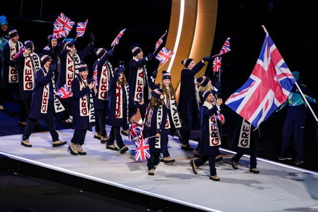 ITALY, MILAN - FEBRUARY 6, 2026: Members of the Olympic team of the United Kingdom emerge during a ceremony to open the 2026 Winter Olympic Games, Olympische Spiele, Olympia, OS at San Siro Stadium. Peter Kovalev TASS  88301289