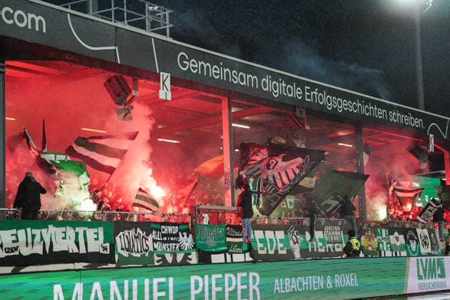 Deutschland: 2.Bundesliga 2025 2026, SC Preußen Münster vs VFL Bochum, Freitag 06.02.2026 LVM-Preußenstadion (Nordrhein-Westfalen, Deutschland) Uwe Rösler (Trainer, VfL Bochum)