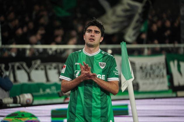 Deutschland: 2.Bundesliga 2025 2026, SC Preußen Münster vs VFL Bochum, Freitag 06.02.2026 LVM-Preußenstadion (Nordrhein-Westfalen, Deutschland) Zidan Sertdemir (SC Preußen Münster, 7)