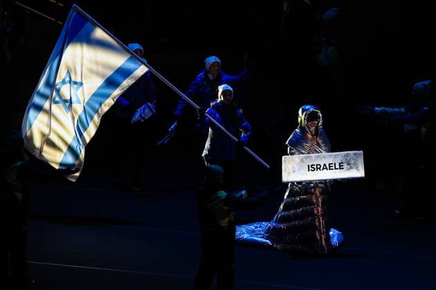 ITALY, MILAN - FEBRUARY 6, 2026: Members of the Olympic team of Israel emerge during a ceremony to open the 2026 Winter Olympic Games, Olympische Spiele, Olympia, OS at San Siro Stadium. Peter Kovalev TASS  88301294