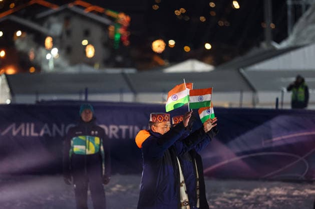 GIOCHI OLIMPICI - Olimpiadi Invernali Milano-Cortina 2026 - Livigno - Opening Ceremony Parade of athletes of India during the Opening Ceremony of the Olympic Winter games, Winterspiele,Spiele, Summer games Milano-Cortina 2026 on February 06, 2026 in Livigno, Italy Cortina D Ampezzo Italy  Copyright: xIPAxSport ABACAx