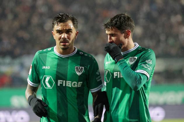 06.02.2026, xgrfx, Fussball 2.Bundesliga, Preußen Münster - VfL Bochum v.l. Oliver Batista Meier, Marco Meyerhöfer (Preußen Münster) (DFL DFB REGULATIONS PROHIBIT ANY USE OF PHOTOGRAPHS as IMAGE SEQUENCES and or QUASI-VIDEO) Münster