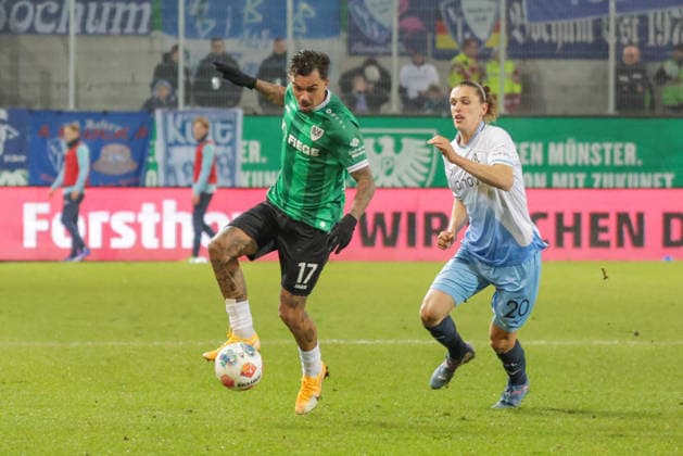 06.02.2026, xgrfx, Fussball 2.Bundesliga, Preußen Münster - VfL Bochum v.l. Oliver Batista Meier (Preußen Münster), Noah Loosli (VfL Bochum) (DFL DFB REGULATIONS PROHIBIT ANY USE OF PHOTOGRAPHS as IMAGE SEQUENCES and or QUASI-VIDEO) Münster
