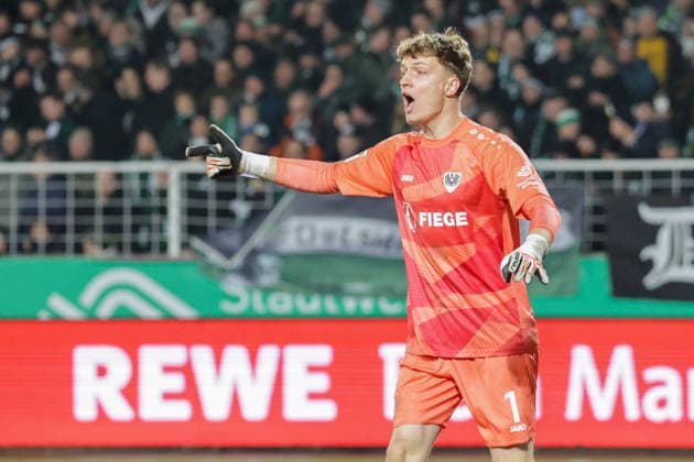 06.02.2026, xgrfx, Fussball 2.Bundesliga, Preußen Münster - VfL Bochum v.l. Johannes Schenk (Preußen Münster) (DFL DFB REGULATIONS PROHIBIT ANY USE OF PHOTOGRAPHS as IMAGE SEQUENCES and or QUASI-VIDEO) Münster