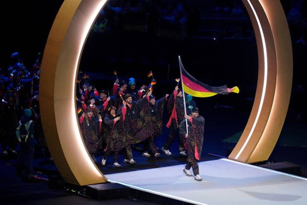 February 6, 2026, Milan, ITALY: Germany flag bearer, Edmonton OilersöÄÃ Leon Draisaitl leads the German delegation during the opening ceremony at the Milan Cortina Winter Olympics, in Milan, Friday, Feb. 6, 2026. Canada News - February 6, 2026  - ZUMAc35_ 20260206_zaf_c35_162 Copyright: xDarrylxDyckx