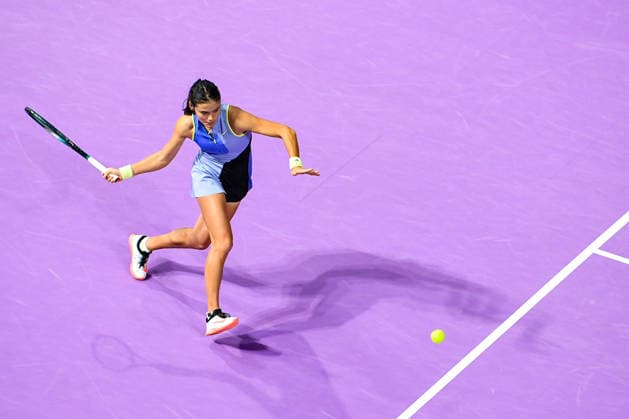 Transylvania Open 2026 - WTA, Tennis Damen 250 Tournament - Semi-finals Emma Raducanu plays during the Transylvania Open 2026 Semi-finals at BT Arena in Cluj-Napoca, Romania, on February 6, 2026. Cluj-Napoca Romania  Copyright: xFlaviuxBuboix originalFilename:buboi-notitle260206_npeUu.jpg