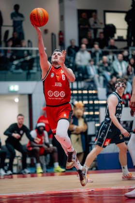 BB-2BL SBB Baskets - Eisbaeren Bremerhaven Martin Bogdanov (SBB Baskets) waehrend der Saison 2025-2026 in der 2. Barmer Basketball Bundesliga Pro A am 21. Spieltag SBB Baskets und Eisbaeren Bremerhaven in der Wolfgang-Lakenmacher-Halle am 6. February 2026 in Magdeburg, Sachsen Anhalt, Deutschland