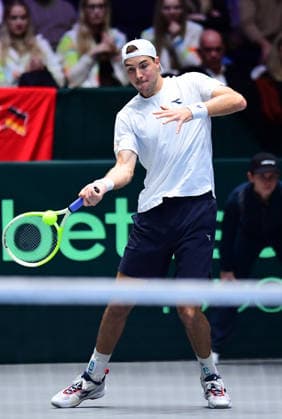 Tennis Davis Cup 2026: Deutschland - Peru am 06.02.2026 im Castello in Düsseldorf Jan-Lennard Struff ( GER ) Nordrhein-Westfalen Deutschland