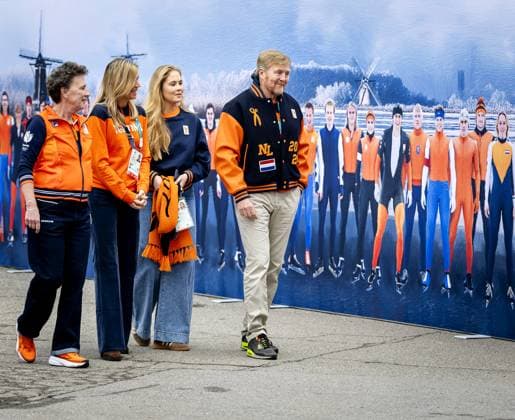 MILAN - Anneke van Zanen-Nieberg, chair of NOC*NSF, Queen Maxima, Princess Amalia, and King Willem-Alexander visited the TeamNL House. The House is where Dutch people gather during the Winter Olympics to celebrate, among other things, the successes of Dutch athletes. ROBIN VAN LONKHUIJSEN ANP xVIxANPxSportx xxANPxIVx 549901874 originalFilename: 549901874.jpg