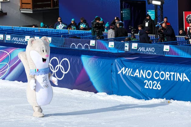 GIOCHI OLIMPICI - Olimpiadi Invernali Milano-Cortina 2026 - Alpine Skiing Men s Downhill The Tina mascotte prior the Olympic Winter games, Winterspiele,Spiele, Summer games Milano-Cortina 2026, Alpine Skiing Men s Downhill on February 07, 2026 at Stelvio Ski Centre in Bormio, Italy Cortina D Ampezzo Italy  Copyright: xIPAxSport ABACAx