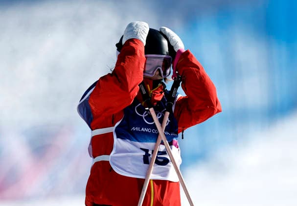 (260207) -- LIVIGNO, Feb. 7, 2026 -- Yang Ruyi of China reacts during the freestyle skiing women s freeski slopestyle qualification of the Milan-Cortina 2026 Olympic Winter games, Winterspiele,Spiele, Summer games in Livigno, Italy, Feb. 7, 2026. ) (MICO2026)ITALY-LIVIGNO-OLYMPIC WINTER GAMES-FREESTYLE SKIING-WOMEN S FREESKI SLOPESTYLE WangxPeng 