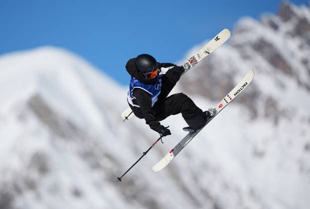 (260207) -- LIVIGNO, Feb. 7, 2026 -- Liu Mengting of China competes during the freestyle skiing women s freeski slopestyle qualification of the Milan-Cortina 2026 Olympic Winter games, Winterspiele,Spiele, Summer games in Livigno, Italy, Feb. 7, 2026. ) (MICO2026)ITALY-LIVIGNO-OLYMPIC WINTER GAMES-FREESTYLE SKIING-WOMEN S FREESKI SLOPESTYLE WuxHuiwo 