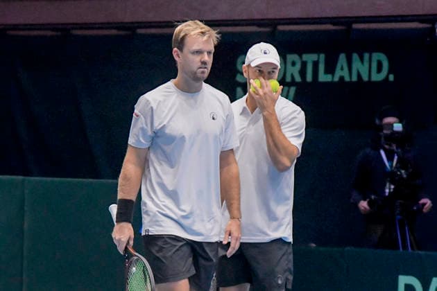 v. li. im Bild Kevin Krawietz (GER) Tim Pütz (GER) 07.02.2026 Tennis Davis Cup Qualifiers 2026 Deutschland vs Peru , Castello, Duesseldorf,