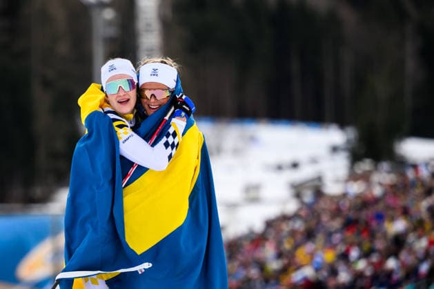 260207 Ebba Andersson of Sweden and Frida Karlsson of Sweden celebrate after the women s 20 km cross-country skiing skiathlon during day 1 of the 2026 Winter Olympics on February 7, 2026 in Val di Fiemme. Photo: Maxim Thore BILDBYRAN kod MT MT0961 skidor cross-country skiing langrenn Olympic Games, Olympische Spiele, Olympia, OS olympics winter olympics os ol olympiska spel vinter-os olympiske leker milano cortina 2026 milan cortina 2026 milano cortina 2026 olympic games milano cortina 2026 winter olympic games milano cortina-os milano cortina-ol vinter-ol 1 bbeng skiathlon dam os-guld guld jubel medalj silver sverige *** 260207 Ebba Andersson of Sweden and Frida Karlsson of Sweden celebrate after the women s 20 km cross country skiing skiathlon during day 1 of the 2026 Winter Olympics on February 7, 2026 in Val di Fiemme Photo Maxim Thore BILDBYRAN kod MT MT0961 skidor cross country skiing langrenn olympic games olympics winter olympics os ol olympiska spel vinter os olympiske leker milano cortina 2026 milan cortina 2026 milano cortina 2026 olympic games milano cortina 2026 winter olympic games milano cortina os milano cortina ol vinter ol 1 bbeng skiathlon dam os guld guld jubel medalj silver sverige  Copyright: MAXIMxTHORE BB260207MT058