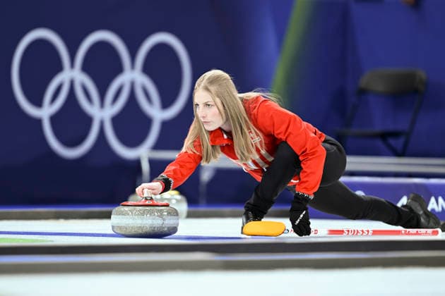 (260207) -- CORTINA D AMPEZZO, Feb. 7, 2026 -- Briar Schwaller-Huerlimann of Switzerland competes during the curling mixed doubles round robin session 7 match between Switzerland and Sweden of the 2026 Milan-Cortina Winter Olympics in Cortina D Ampezzo, Italy, Feb. 7, 2026. ) (MICO2026)ITALY-CORTINA D AMPEZZO-OLYMPIC Winter games, Winterspiele,Spiele, Summer games CURLING-MIXED DOUBLES-ROUND ROBIN LianxYi 