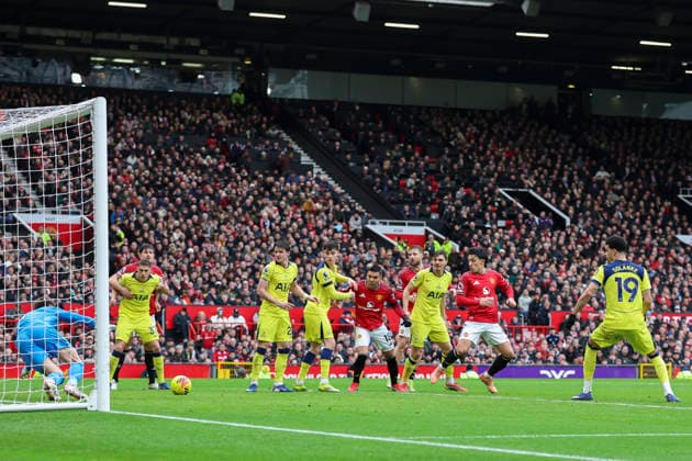 Manchester United, ManU v Tottenham Hotspur, Premier League Manchester United forward Bryan Mbeumo (19) (not in picture) scores a GOAL 1-0 as Tottenham Hotspur defender Micky van de Ven (37) watches on during the Manchester United v Tottenham Hotspur Premier League match at Old Trafford, Manchester, England on 7 February 2026 Credit: Phil Duncan Every Second Media Editorial use only. All images are copyright Every Second Media Limited. No images may be reproduced without prior permission. All rights reserved. Premier League and Football League images are subject to licensing agreements with Football DataCo Limited. see https: www.football-dataco.com Copyright: xIMAGO EveryxSecondxMediax ESM-1790-0035 PhilxDuncanx xEveryxSecondxMediax