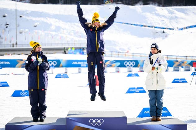 260207 Ebba Andersson of Sweden, Frida Karlsson of Sweden and Heidi Weng of Norway celebrate on the podium after the women s 20 km cross-country skiing skiathlon during day 1 of the 2026 Winter Olympics on February 7, 2026 in Val di Fiemme. Photo: Maxim Thore BILDBYRAN kod MT MT0961 skidor cross-country skiing langrenn Olympic Games, Olympische Spiele, Olympia, OS olympics winter olympics os ol olympiska spel vinter-os olympiske leker milano cortina 2026 milan cortina 2026 milano cortina 2026 olympic games milano cortina 2026 winter olympic games milano cortina-os milano cortina-ol vinter-ol 1 bbeng skiathlon dam os-guld guld jubel sverige brons silver norge *** 260207 Ebba Andersson of Sweden, Frida Karlsson of Sweden and Heidi Weng of Norway celebrate on the podium after the women s 20 km cross country skiing skiathlon during day 1 of the 2026 Winter Olympics on February 7, 2026 in Val di Fiemme Photo Maxim Thore BILDBYRAN kod MT MT0961 skidor cross country skiing langrenn olympic games olympics winter olympics os ol olympiska spel vinter os olympiske leker milano cortina 2026 milan cortina 2026 milano cortina 2026 olympic games milano cortina 2026 winter olympic games milano cortina os milano cortina ol vinter ol 1 bbeng skiathlon dam os guld guld jubel sverige brons silver norge  Copyright: MAXIMxTHORE BB260207MT087