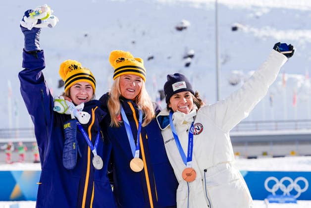 Winter Olympics in Milan Cortina 2026 Val di Fiemme, Italy 20260207. Ebba Andersson from Sweden, Frida Karlsson from Sweden and Heidi Weng from Norway on the podium after the women s cross-country 20 km Skiathlon at Lago di Tesero during the Winter Olympics in Milano Cortina 2026. Photo: Lise Aserud NTB Val di Fiemme Italy EDITORIAL USE ONLY. RESTRICTED USE FOR BETTING COMPANIES Ref:_SPOoXFK69yvBjU.jpg *** Winter Olympics in Milan Cortina 2026 Val di Fiemme, Italy 20260207 Ebba Andersson from Sweden, Frida Karlsson from Sweden and Heidi Weng from Norway on the podium after the women s cross country 20 km Skiathlon at Lago di Tesero during the Winter Olympics in Milano Cortina 2026 Photo Lise Aserud NTB Val di Fiemme Italy EDITORIAL USE ONLY RESTRICTED USE FOR BETTING COMPANIES  Copyright: xLisexAserudx xNTBx