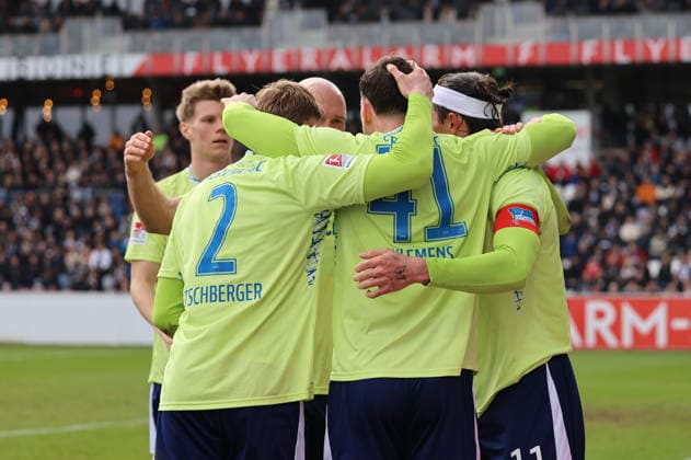 07.02.2025, Fussball, Herren, 2. Bundesliga, Saison 2025 2026, SV 07 Elversberg - Hertha BSC Berlin, Torjubell zum 0:1, Torschütze: Pascal Klemens (Hertha BSC Berlin) Elversberg Ursapharm-Arena an der Kaiserlinde Saarland Deutschland (DEU)