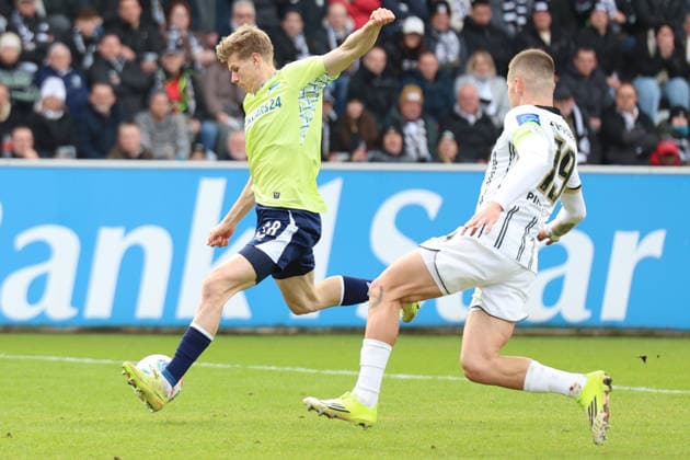 07.02.2026, xrekx, Fussball 2.Bundesliga, SV Elversberg - Hertha BSC Berlin v.l. Torschuss zum 0:2 durch Luca Schuler (Hertha BSC) Lukas Pinckert (SV 07 Elversberg) (DFL DFB REGULATIONS PROHIBIT ANY USE OF PHOTOGRAPHS as IMAGE SEQUENCES and or QUASI-VIDEO) Elversberg