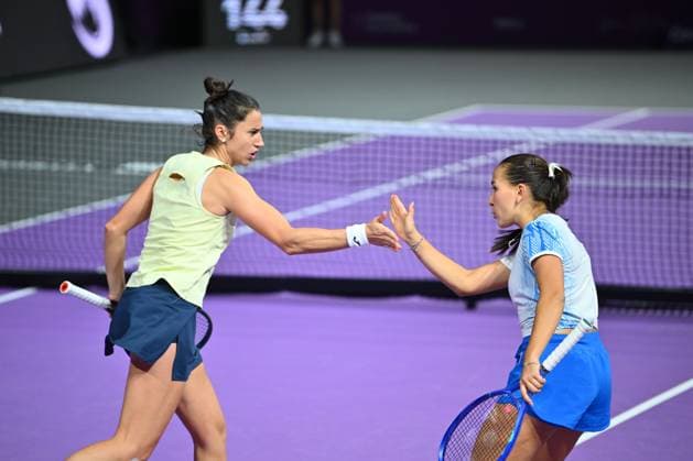 Sara Sorribes Tormo of Spain and Kamilla Rakhimova of Uzbekistan play against Saisai Zheng and Xinyu Wang of China during the Transylvania Open 2026 double final, a WTA250 Tournament, at BT Arena, in Cluj-Napoca, Romania, February 07, 2025. Transylvania Open 2026 - WTA, Tennis Damen 250 Tournament - Double FinalCluj Napoca Romania  Copyright: xAlexxNicodim Shutterstockx 16526889da