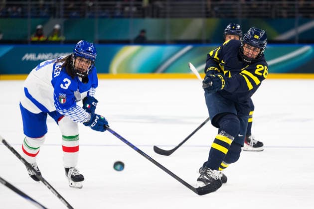 260207 Hanna Olsson of Sweden in the women s Ice hockey, Eishockey game between Sweden and Italy during day 1 of the 2026 Winter Olympics on February 7, 2026 in Milan. Photo: Emma Wallskog BILDBYRAN kod EW EW0620 ishockey ice hockey Olympic Games, Olympische Spiele, Olympia, OS olympics winter olympics os ol olympiska spel vinter-os olympiske leker milano cortina 2026 milan cortina 2026 milano cortina 2026 olympic games milano cortina 2026 winter olympic games milano cortina-os milano cortina-ol vinter-ol 1 bbeng sweden sverige italien italy tre kronor dam damkronorna *** 260207 Hanna Olsson of Sweden in the women s ice hockey game between Sweden and Italy during day 1 of the 2026 Winter Olympics on February 7, 2026 in Milan Photo Emma Wallskog BILDBYRAN kod EW EW0620 ishockey ice hockey olympic games olympics winter olympics os ol olympiska spel vinter os olympiske leker milano cortina 2026 milan cortina 2026 milano cortina 2026 olympic games milano cortina 2026 winter olympic games milano cortina os milano cortina ol vinter ol 1 bbeng sweden sverige ital italy tre kronor damkronorna  Copyright: EMMAxWALLSKOG BB260207EW018