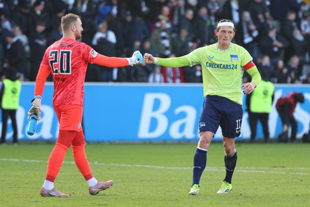 07.02.2026, xrekx, Fussball 2.Bundesliga, SV Elversberg - Hertha BSC Berlin v.l. Spielende Nicolas Kristof (SV 07 Elversberg) Fabian Reese (Hertha BSC) (DFL DFB REGULATIONS PROHIBIT ANY USE OF PHOTOGRAPHS as IMAGE SEQUENCES and or QUASI-VIDEO) Elversberg