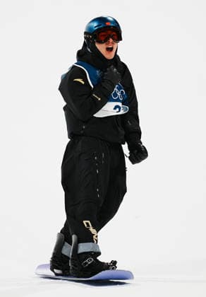 (260207) -- BEIJING, Feb. 7, 2026 -- Su Yiming of China celebrates during the snowboard men s big air qualification of the Milan-Cortina 2026 Olympic Winter games, Winterspiele,Spiele, Summer games in Livigno, Italy, Feb. 5, 2026. ) Xinhua Headlines: From Beijing to Milan, Olympics fuel China s winter sports HuxChao 