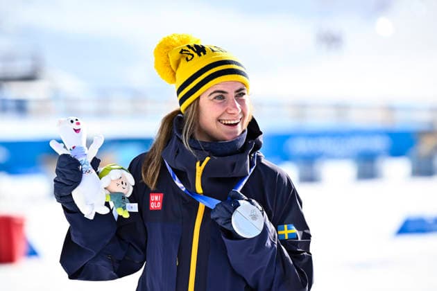 VAL DI FIEMME, ITALY 20260207 Sweden s Frida Karlsson takes gold in the women s skiathlon 10+10 km during the Winter Olympics in Val di Femme in Italy. VAL DI FIEMME ITALY x10430x *** VAL DI FIEMME, ITALY 20260207 Sweden s Frida Karlsson takes gold in the women s skiathlon 10 10 km during the Winter Olympics in Val di Femme in Italy VAL DI FIEMME ITALY x10430x  Copyright: xChristinexOlsson TTx OLYMPICS 2026 SKIING