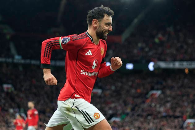 Manchester United, ManU v Tottenham Hotspur, Premier League Bruno Fernandes (8) of Manchester United celebrates scoring to make it 2-0 during the Premier League match between Manchester United and Tottenham Hotspur at Old Trafford, Manchester, UK on 7 February 2026. Manchester Old Trafford Greater Manchester UK Editorial use only DataCo restrictions apply See www.football-dataco.com , Copyright: xConorxMolloyx PSI-23700-0052