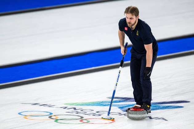260207 Rasmus Wrana of Sweden competes in a round robin mixed doubles curling match against Italy during day 1 of the 2026 Winter Olympics on February 7, 2026 in Cortina. Photo: Jon Olav Nesvold BILDBYRAN COP 217 JE0110 curling Olympic Games, Olympische Spiele, Olympia, OS olympics winter olympics os ol olympiska spel vinter-os olympiske leker milano cortina 2026 milan cortina 2026 milano cortina 2026 olympic games milano cortina 2026 winter olympic games milano cortina-os milano cortina-ol vinter-ol 1 bbeng sverige *** 260207 Rasmus Wrana of Sweden competes in a round robin mixed doubles curling match against Italy during day 1 of the 2026 Winter Olympics on February 7, 2026 in Cortina Photo Jon Olav Nesvold BILDBYRAN COP 217 JE0110 curling olympic games olympics winter olympics os ol olympiska spel vinter os olympiske leker milano cortina 2026 milan cortina 2026 milano cortina 2026 olympic games milano cortina 2026 winter olympic games milano cortina os milano cortina ol vinter ol 1 bbeng sverige  Copyright: JONxOLAVxNESVOLD BB260207JE040