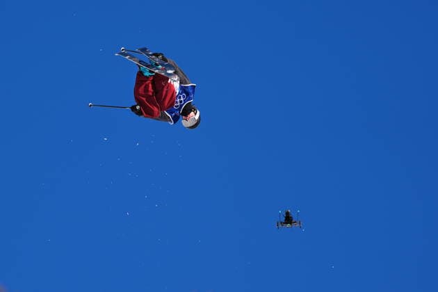 February 7, 2026, Livigno, Italy: Canada s Evan McEachran hits a jump in front of a drone during the qualification for the men s free ski slopestyle during the Milano Cortina 2026 Winter Olympic Games, Olympische Spiele, Olympia, OS in Livigno, Italy, Saturday, Feb. 7, 2026. Canada News - February 7, 2026  - ZUMAc35_ 20260207_zaf_c35_022 Copyright: xSeanxKilpatrickx
