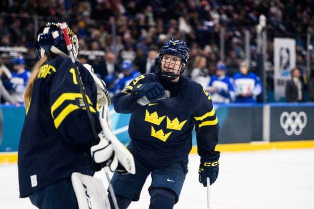 260207 Goaltender Ebba Svensson Träff and Jessica Adolfssonof Sweden celebrate 3-0 goal the in the women s Ice hockey, Eishockey game between Sweden and Italy during day 1 of the 2026 Winter Olympics on February 7, 2026 in Milan. Photo: Emma Wallskog BILDBYRAN kod EW EW0620 ishockey ice hockey Olympic Games, Olympische Spiele, Olympia, OS olympics winter olympics os ol olympiska spel vinter-os olympiske leker milano cortina 2026 milan cortina 2026 milano cortina 2026 olympic games milano cortina 2026 winter olympic games milano cortina-os milano cortina-ol vinter-ol 1 bbeng sweden sverige italien italy tre kronor dam damkronorna jubel *** 260207 Goaltender Ebba Svensson Träff and Jessica Adolfssonof Sweden celebrate 3 0 goal the in the women s ice hockey game between Sweden and Italy during day 1 of the 2026 Winter Olympics on February 7, 2026 in Milan Photo Emma Wallskog BILDBYRAN code EW EW0620 ice hockey ice hockey olympic games olympics winter olympics os ol olympic games winter os olympic games milano cortina 2026 milan cortina 2026 milano cortina 2026 olympic games milano cortina 2026 winter olympic games milano cortina os milano cortina ol winter ol 1 bbeng sweden sverige ital italy tre kronor damkronorna jubel  Copyright: EMMAxWALLSKOG BB260207EW028