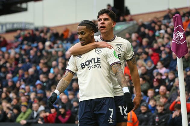 Crysencio Summerville of West Ham United celebrates scoring their sides first goal Burnley v West Ham United, Premier League, Football, Turf Moor, Burnley, UK - 07 Feb 2026Burnley Turf Moor United Kingdom EDITORIAL USE ONLY No use with unauthorised audio, video, data, fixture lists, club league logos or live services. Online in-match use limited to 120 images, no video emulation. No use in betting, games or single club league player publications. Copyright: xPhilxOldham Shutterstockx 16524361ab
