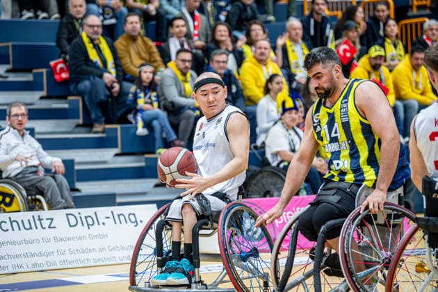 IWBF ChampionsCup; Fenerbahce Istanbul - RBC Köln 99ers, 07.02.26 Ryuga Akaishi (Köln 99ers, 8), Yamac Yüksel (Fenerbahce Istanbul, 14) IWBF ChampionsCup; Fenerbahce Istanbul - RBC Köln 99ers: Wetzlar, 07.02.26 Copyright: xBEAUTIFULxSPORTS Roeczeyx