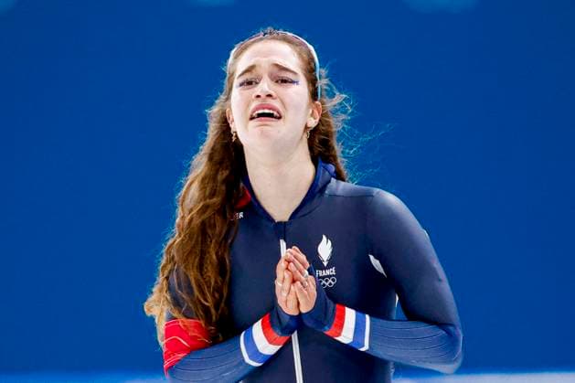Violette Braun of France cries after Women 3000m, Milano Cortina 2026 Winter Olympics: Day 1, Speed skating, Eisschnelllauf - Milano Cortina 2026 Winter Olympics: Day 1, Milano Speed Skating Stadium, February 7, 2026, Milan, Italy.