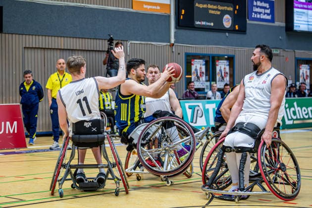 IWBF ChampionsCup; Fenerbahce Istanbul - RBC Köln 99ers, 07.02.26 Mücahit Günaydin (Fenerbahce Istanbul, 12), Mohammadhassan Sayari (Fenerbahce Istanbul, 24), Jack Long (Köln 99ers, 11), Bulut Kodal (Köln 99ers, 24) IWBF ChampionsCup; Fenerbahce Istanbul - RBC Köln 99ers: Wetzlar, 07.02.26 Copyright: xBEAUTIFULxSPORTS Roeczeyx
