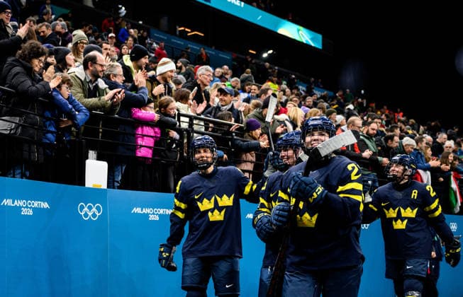 260207 Ida Karlsson , Thea Johansson and Hanna Thuvik of Sweden celebrate after the women s Ice hockey, Eishockey game between Sweden and Italy during day 1 of the 2026 Winter Olympics on February 7, 2026 in Milan. Photo: Emma Wallskog BILDBYRAN kod EW EW0620 ishockey ice hockey Olympic Games, Olympische Spiele, Olympia, OS olympics winter olympics os ol olympiska spel vinter-os olympiske leker milano cortina 2026 milan cortina 2026 milano cortina 2026 olympic games milano cortina 2026 winter olympic games milano cortina-os milano cortina-ol vinter-ol 1 bbeng sweden sverige italien italy tre kronor dam damkronorna jubel *** 260207 Ida Karlsson , Thea Johansson and Hanna Thuvik of Sweden celebrate after the women s ice hockey game between Sweden and Italy during day 1 of the 2026 Winter Olympics on February 7, 2026 in Milan Photo Emma Wallskog BILDBYRAN code EW EW0620 ice hockey ice hockey olympic games olympics winter olympics os ol olympic games winter os olympic games milano cortina 2026 milan cortina 2026 milano cortina 2026 olympic games milano cortina 2026 winter olympic games milano cortina os milano cortina ol winter ol 1 bbeng sweden sverige ital italy tre kronor damkronorna jubel  Copyright: EMMAxWALLSKOG BB260207EW052