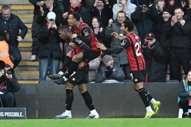 Bournemouth v Aston Villa, Premier League Goal 1-1 - Rayan (37) of AFC Bournemouth celebrates scoring the the equalising goal during the Premier League match between Bournemouth and Aston Villa at the Vitality Stadium, Bournemouth, UK on 7 February 2026. Bournemouth Vitality Stadium Dorset UK Editorial use only DataCo restrictions apply See www.football-dataco.com , Copyright: xGrahamxHuntx PSI-23705-0087
