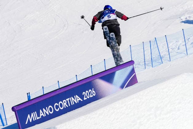 07 02 2026, Livigno, Snow Park, Slopestyle Qualifying Man, Matej Svancer of Austria Livigno Snow Park Lombardy Italy *** 07 02 2026, Livigno, Snow Park, Slopestyle Qualifying Man, Matej Svancer of Austria Livigno Snow Park Lombardy Italy Copyright: xJustPictures.ch JarixPestelaccix jp-en-JaPe-JP4_JAR_Livigno_SS_QualiMan_07Feb2026_00005