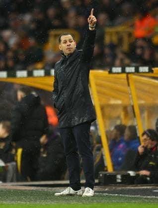 Liam Rosenior head coach of Chelsea Wolverhampton Wanderers v Chelsea, Premier League, Football, Molineux, Wolverhampton, UK - 07 Feb 2026Wolverhampton Molineux United Kingdom EDITORIAL USE ONLY No use with unauthorised audio, video, data, fixture lists, club league logos or live services. Online in-match use limited to 120 images, no video emulation. No use in betting, games or single club league player publications. Copyright: xMichaelxZemanek Shutterstockx 16524375aw