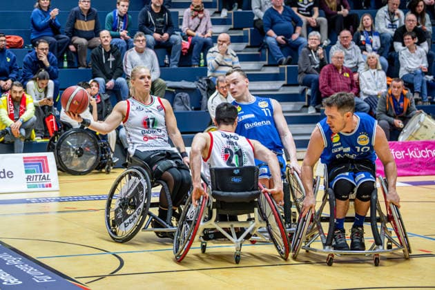IWBF ChampionsCup; RSV Lahn-Dill - BBK Bidaideak Bilbao, 07.02.26 Kathleen Dandeneau (BKK Bidaideak Bilbao, 17), Pablo Lavandeira (BKK Bidaideak Bilbao, 21), Quinten Zantinge (RSV Lahn-Dill, 11), Colin Higgins (RSV Lahn-Dill, 10) IWBF ChampionsCup; RSV Lahn-Dill - BBK Bidaideak Bilbao: Wetzlar, 07.02.26 Copyright: xBEAUTIFULxSPORTS Roeczeyx