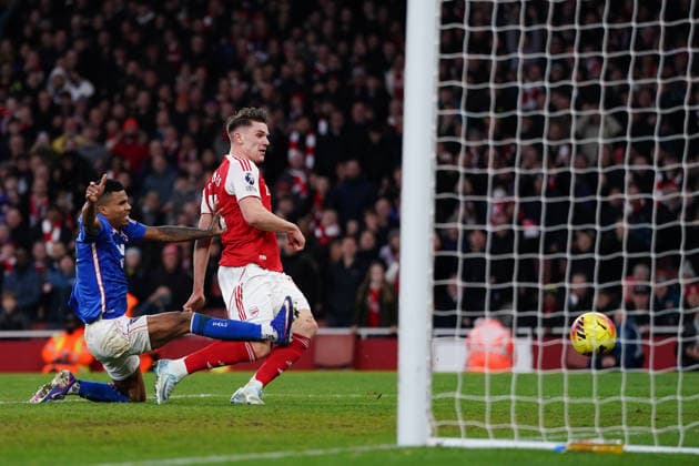 Premier League Arsenal v Sunderland Viktor Gyokeres of Arsenal scores his second goal during the Premier League match Arsenal vs Sunderland at Emirates, London, United Kingdom on 07 February 2026 (Photo by Harvey Murphy News Images) Copyright: xHarveyxMurphy NewsxImagesx