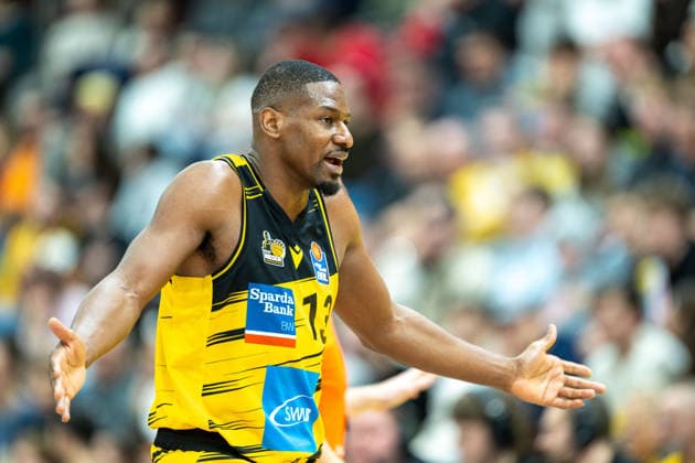 Yorman Polas Bartolo (MHP RIESEN Ludwigsburg, 13), ist enttäuscht enttaeuscht, unzufrieden, GER, MHP Riesen vs. BMA365 Bamberg Baskets, Basketball Bundesliga, easycredit BBL, 19. Spieltag, Spielzeit 2025 2026, 07.02.2026, GER, MHP Riesen vs. BMA365 Bamberg Baskets, Basketball Bundesliga, easycredit BBL, 19. Spieltag, Spielzeit 2025 2026, 07.02.2026 Ludwigsburg Copyright: xEibner-Pressefoto SaschaxWaltherx EP_EER