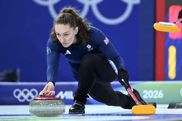 (260207) -- CORTINA D AMPEZZO, Feb. 7, 2026 -- Jennifer Dodds of Britain competes during the curling mixed doubles round robin session 8 match between the United States and Britain of the 2026 Milan-Cortina Winter Olympics in Cortina D Ampezzo, Italy, Feb. 7, 2026. ) (MICO2026)ITALY-CORTINA D AMPEZZO-OLYMPIC Winter games, Winterspiele,Spiele, Summer games CURLING-MIXED DOUBLES-ROUND ROBIN LianxYi 