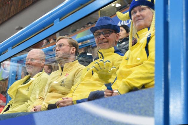 CORTINA, OLYMPICS, MIXED DOUBLES CURLING ITALY-SWEDEN, IN THE PHOTO the spectators, the public  Copyright: xFRANCESCAxVIECELIx xipa-agency.netx xFrancescaxViecelix IPA_71082414 IPA_Agency_IPA71082414