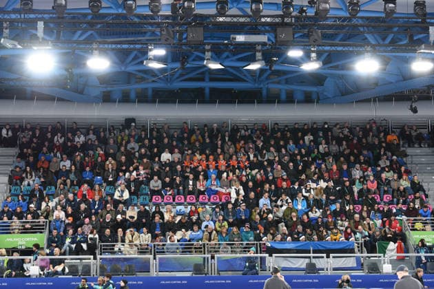 Cortina, Olympics, mixed doubles curling Italy vs. Sweden CORTINA, OLYMPICS, MIXED DOUBLES CURLING ITALY-SWEDEN, IN THE PHOTO the spectators, the public Cortina d Ampezzo Belluno Italy  Copyright: xIPAxSport ABACAx