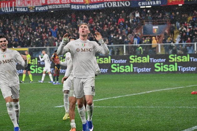 Foto IPP Felice De Martino Genova 07 02 2026 Calcio Campionato di Serie A 2025 2026 Genoa-Napoli 2-3 nella foto Rasmus Hojlund esulta dopo il suo gol del definitivo 2 a 3 per il Napoli - Italy Photo Press - World Copyright italy ITALY  Copyright: xR4924_italyphotopressx